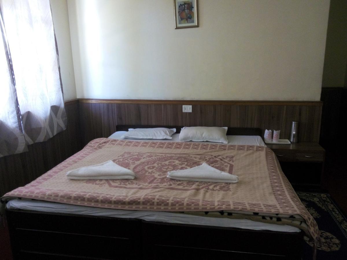 Hotel The Aryan Regency à Pelling Extérieur photo