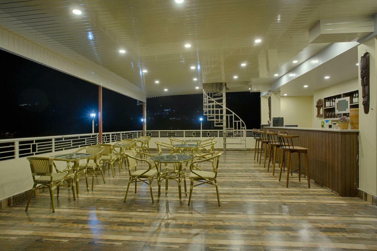Hotel The Aryan Regency à Pelling Extérieur photo