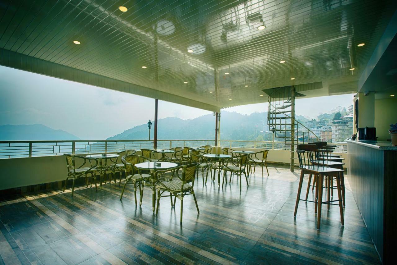 Hotel The Aryan Regency à Pelling Extérieur photo